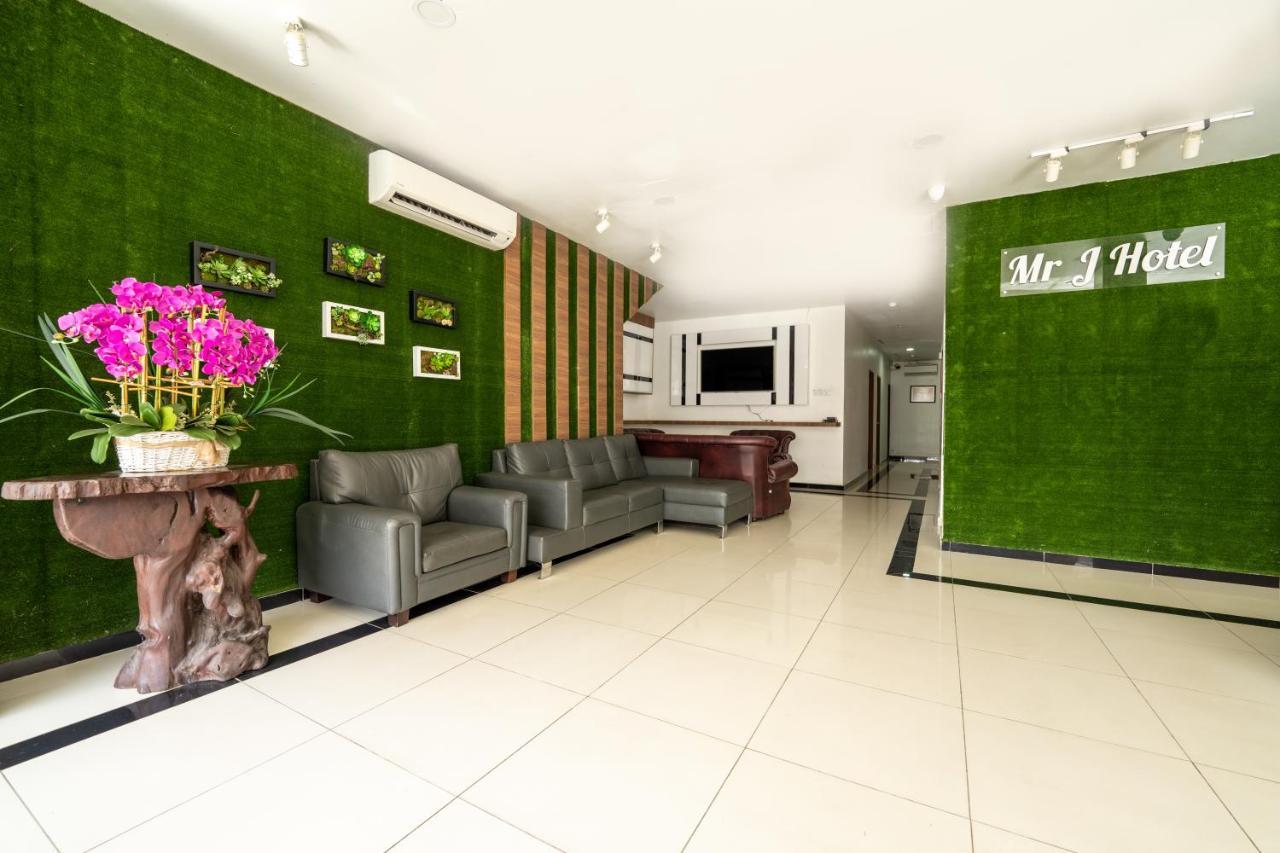 Mary J Hotel Family 10 Pax Room Kota Bharu Eksteriør bilde
